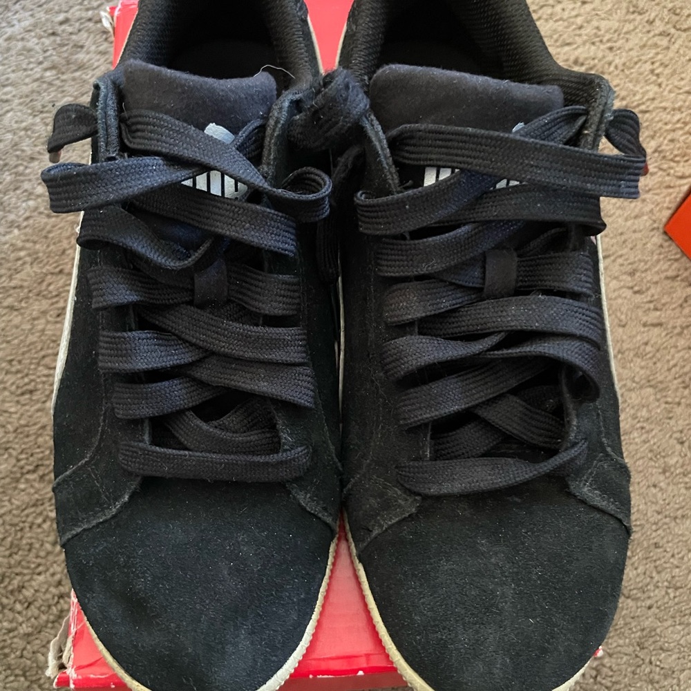 PUMAS - Picture 2 of 4